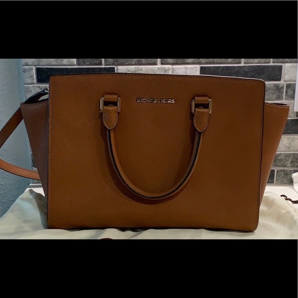 Michael Kors Medium Satchel